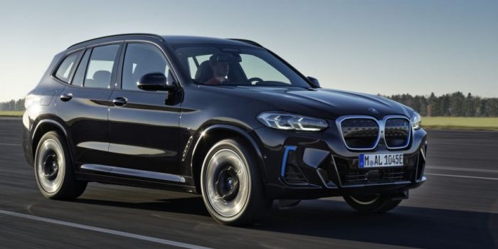 Nya BMW iX3: Uppdaterad elektrisk körglädje med M Sport