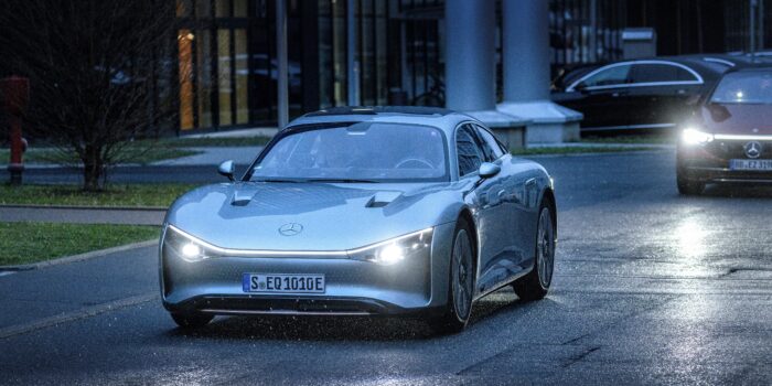 Mercedes-Benz VISION EQXX slår el-rekord: 100 mil på en laddning och 0,87 kWh per mil