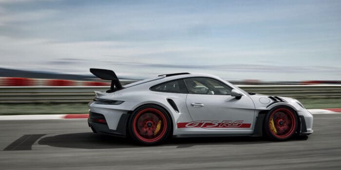 Porsche 911 GT3 RS – högprestandamodell med aktiv aerodynamik