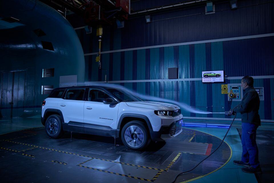 Helt nya Jeep Compass banar väg för framtiden