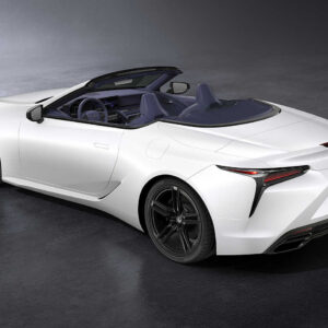 LEXUS flaggskepp LC Coupé, LC Convertible och Ultimate Edition