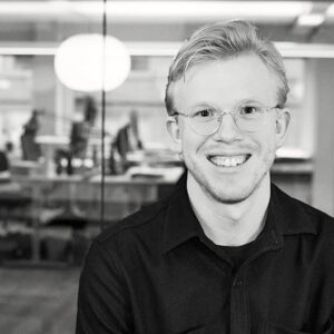 Krook & Tjäder tillsätter anbuds- och marknadsstrateg