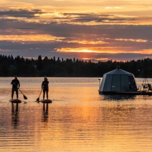 Teambuilding tips Yggdrasil Igloo Water Huts